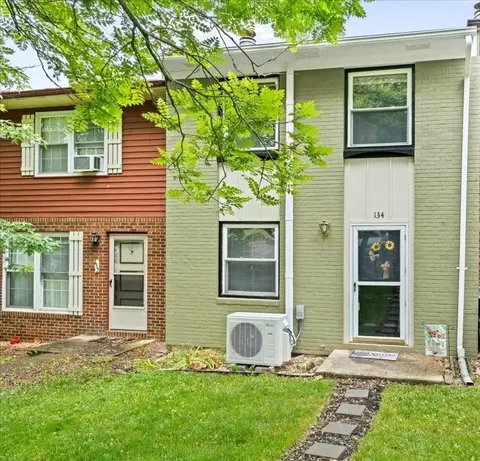 134 Atlantic Ave, Broadway, VA 22815