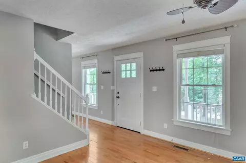 9 Mesquite Pl, Palmyra, VA 22963 photo 4