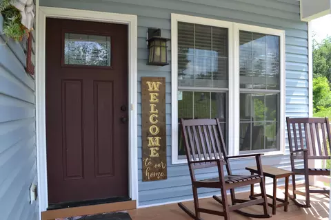 31 Farm Wood Ct, Staunton, VA 24401
