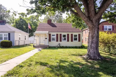 435 Market Ave, Waynesboro, VA 22980