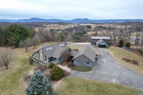4651 N Lee Hwy, Fairfield, VA 24435