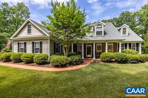 120 Distan Ct, Keswick, VA 22947