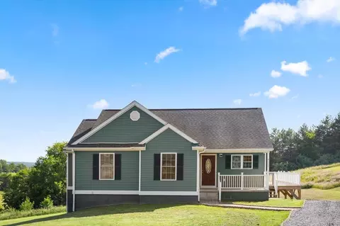 125 Village Way, Lexington, VA 24450