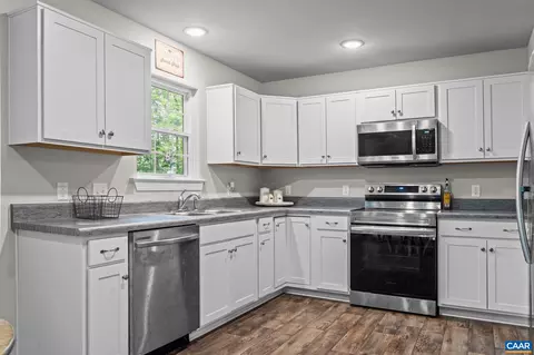39 Amethyst Rd, Palmyra, VA 22963 photo 9
