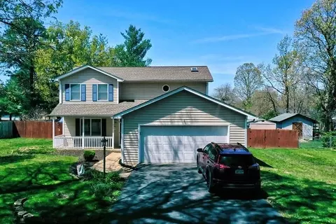 233 Flint Mountain Dr, Stuarts Draft, VA 24477