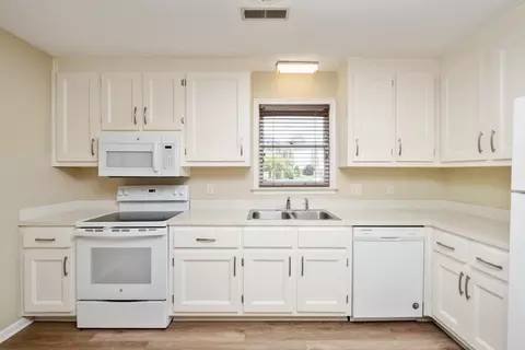 700 Rife Rd #9A, Waynesboro, VA 22980