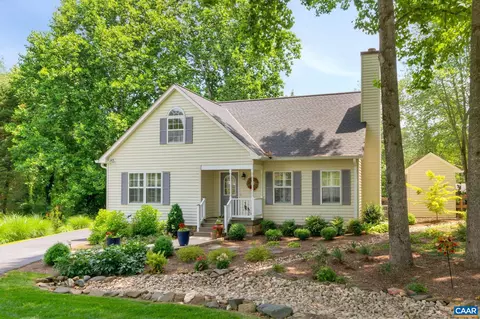 161 Larkspur Ct, Charlottesville, VA 22902