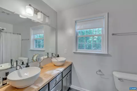 9 Colonial Rd, Palmyra, VA 22963 photo 22