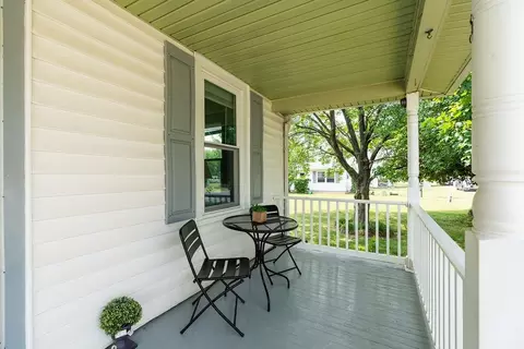 424 Arch Ave, Waynesboro, VA 22980 photo 9