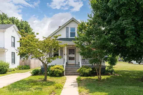 424 Arch Ave, Waynesboro, VA 22980