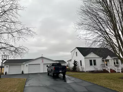 9191 Valley View Rd, Mcgaheysville, VA 22840