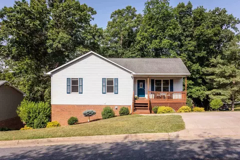 3121 Horseshoe Ln, Harrisonburg, VA 22801