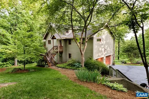 1872 Black Walnut Dr, Nellysford, VA 22958