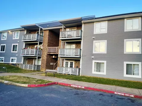 40 South Ave #F, Harrisonburg, VA 22801