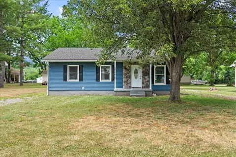 332 Long Ave, Shenandoah, VA 22849