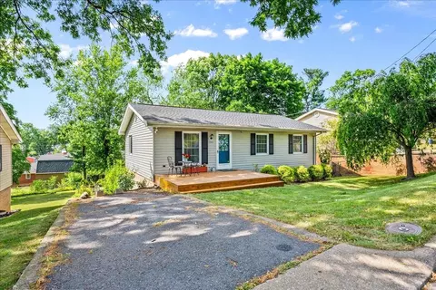 1443 Crawford Ave, Harrisonburg, VA 22801