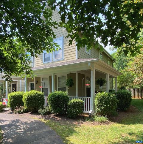 270 Remington Pl, Charlottesville, VA 22903
