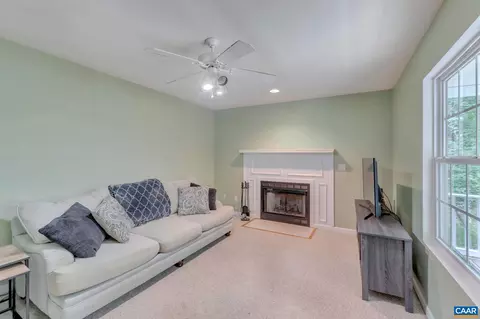2 Riverside Dr, Palmyra, VA 22963 photo 6