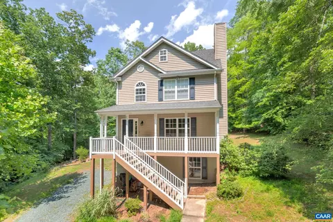 2 Riverside Dr, Palmyra, VA 22963 photo 2