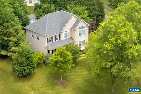 1250 Foxvale Ln, Charlottesville, VA 22902