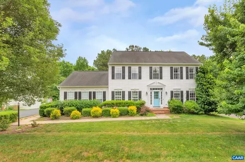 103 Whispering Woods Pl, Zion Crossroads, VA 22942