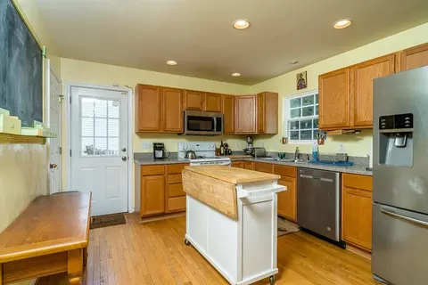 3 Chestnut Ct, Palmyra, VA 22963 photo 3