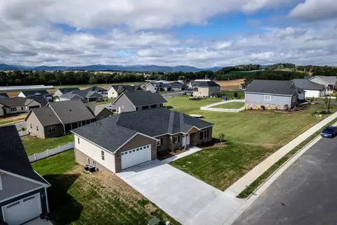 121 Millview Dr, Bridgewater, VA 22812 photo 64