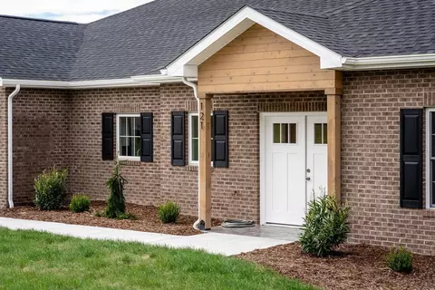 121 Millview Dr, Bridgewater, VA 22812 photo 3