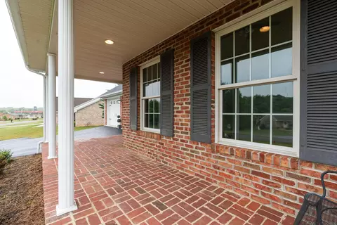 86 Gloucester Rd, Stuarts Draft, VA 24477 photo 7