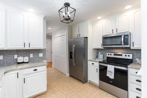 86 Gloucester Rd, Stuarts Draft, VA 24477 photo 22