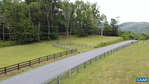 7000 Blackwells Hollow Rd, Crozet, VA 22932