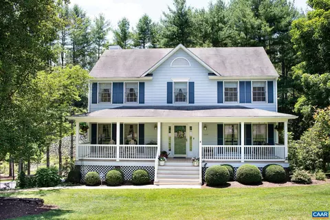 2035 Candlewyck Dr, Charlottesville, VA 22901