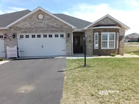 104 Lake View Cir, Waynesboro, VA 22980