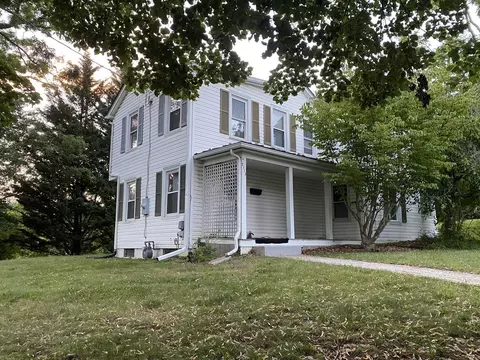 2113 First St, Staunton, VA 24401