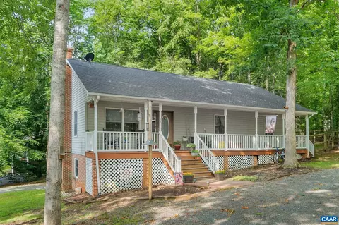 36 E Point Rd, Palmyra, VA 22963
