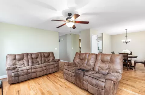 848 Grayson Ave, Waynesboro, VA 22980 photo 10