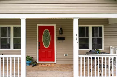 848 Grayson Ave, Waynesboro, VA 22980 photo 2