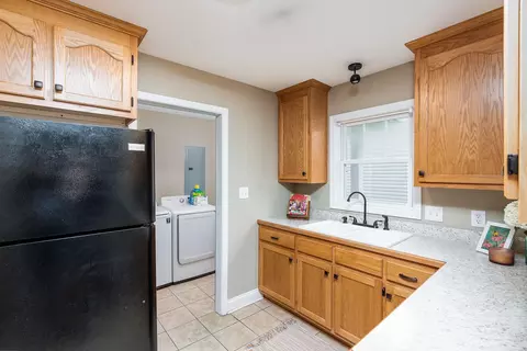 848 Grayson Ave, Waynesboro, VA 22980 photo 18