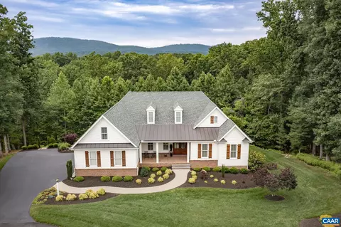 1150 Cambridge Hill Ln, Keswick, VA 22947
