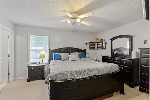 104 Iris Dr, Waynesboro, VA 22980 photo 6