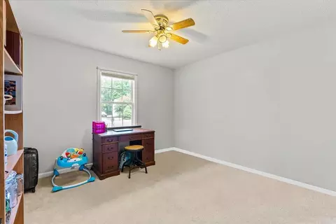 104 Iris Dr, Waynesboro, VA 22980 photo 22