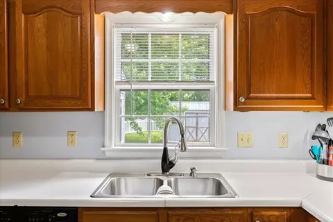 104 Iris Dr, Waynesboro, VA 22980 photo 14