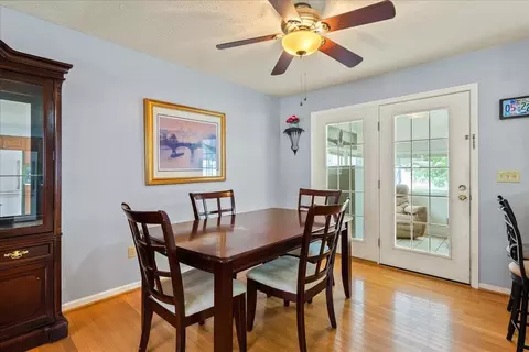 104 Iris Dr, Waynesboro, VA 22980 photo 5