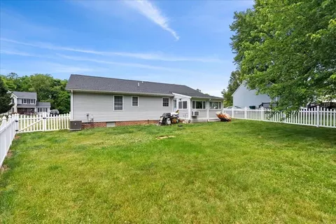 104 Iris Dr, Waynesboro, VA 22980 photo 28