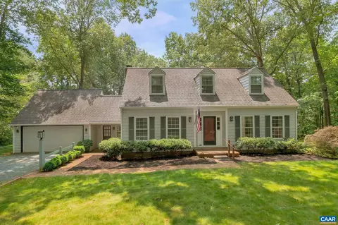 2587 Kimbrough Cir, Charlottesville, VA 22901
