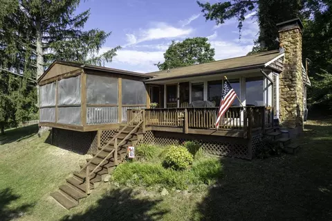 6235 S South Page Valley Rd, Luray, VA 22835