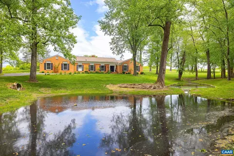 111 Pinehurst Dr, Louisa, VA 23093 photo 2