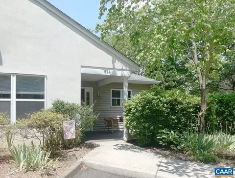 624 Mockingbird Way, Charlottesville, VA 22901