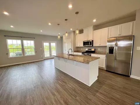 2107 Elm Tree Ct, Charlottesville, VA 22911