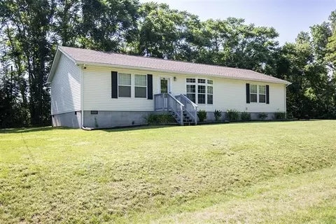 1000 Aspen Ave, Grottoes, VA 24441